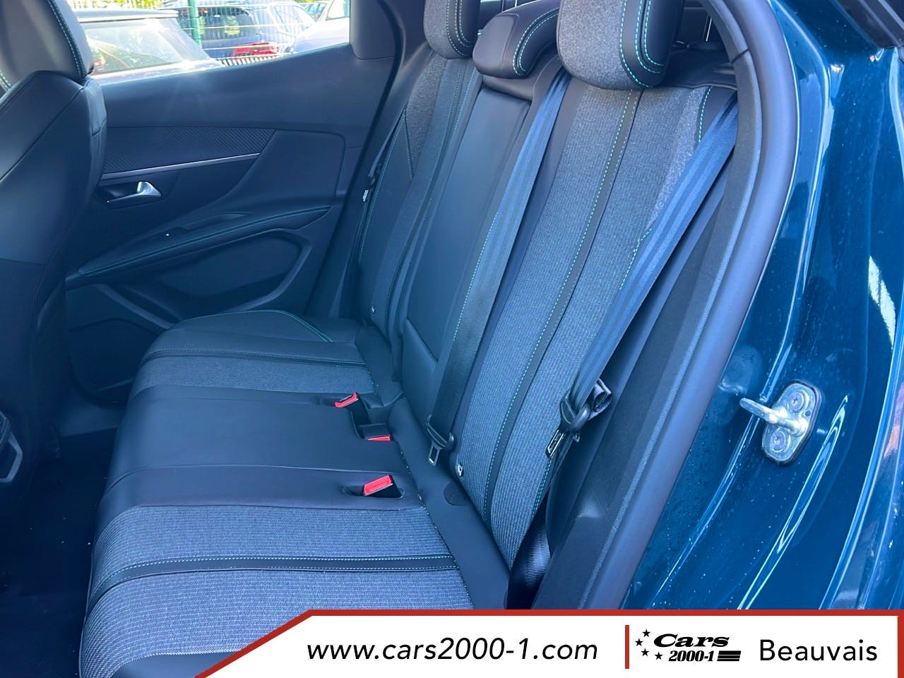 Peugeot 3008  Hybrid 136 e-DCS6 Allure Pack occasion - Photo 16