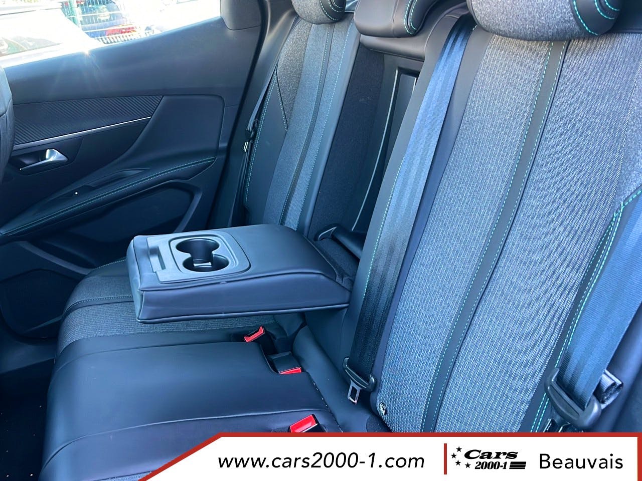 Peugeot 3008  Hybrid 136 e-DCS6 Allure Pack occasion - Photo 17