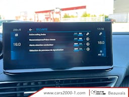 Peugeot 3008  Hybrid 136 e-DCS6 Allure Pack occasion - Photo 29