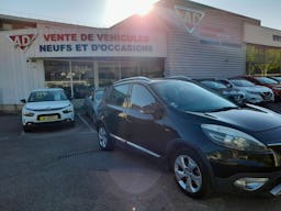 Renault Scenic  III (J95) 1.2 TCe 130ch energy Bose occasion - Photo 2