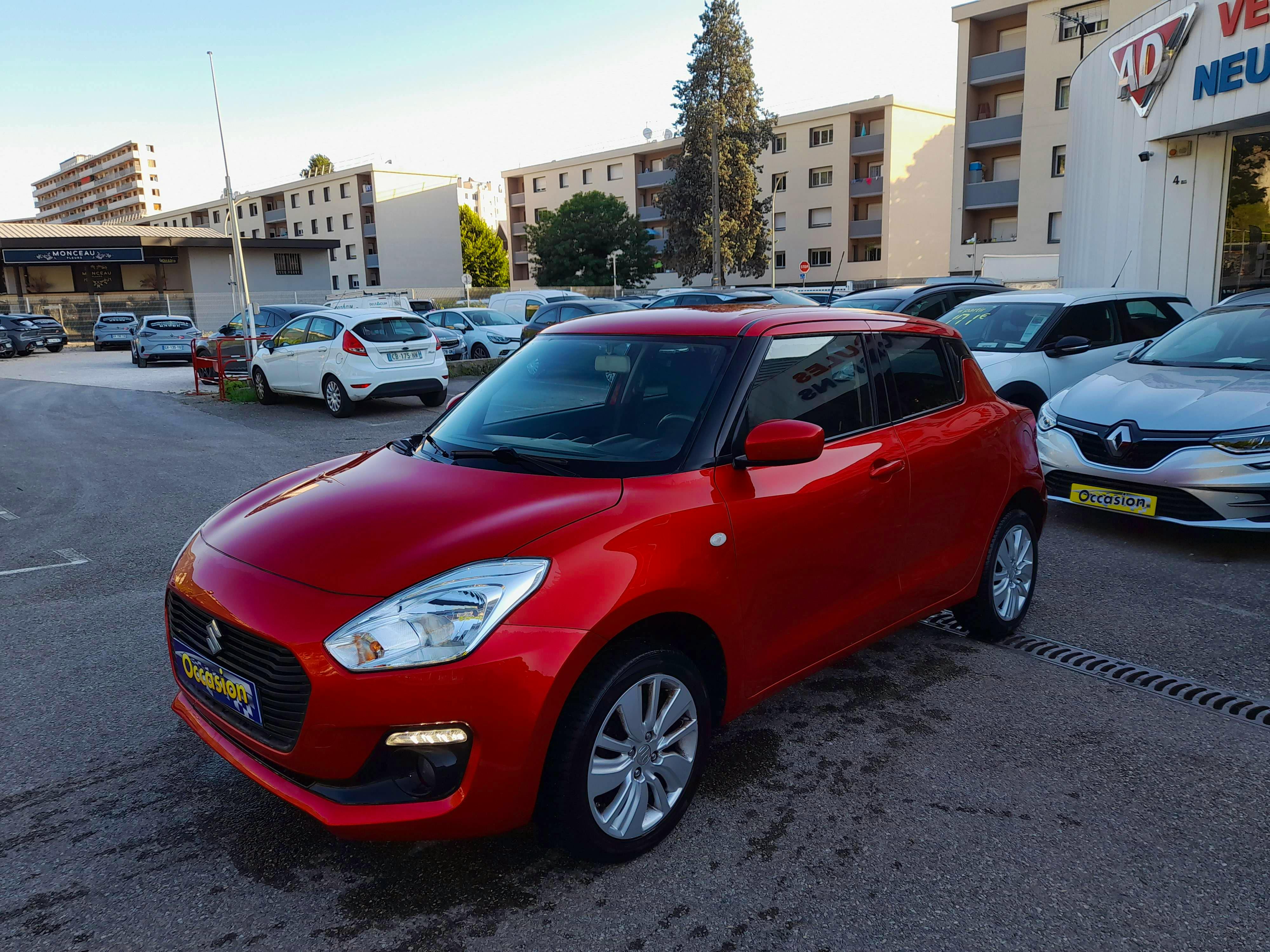 Suzuki Swift  1.2 Dualjet Hybrid 90ch Privilège occasion - Photo 6
