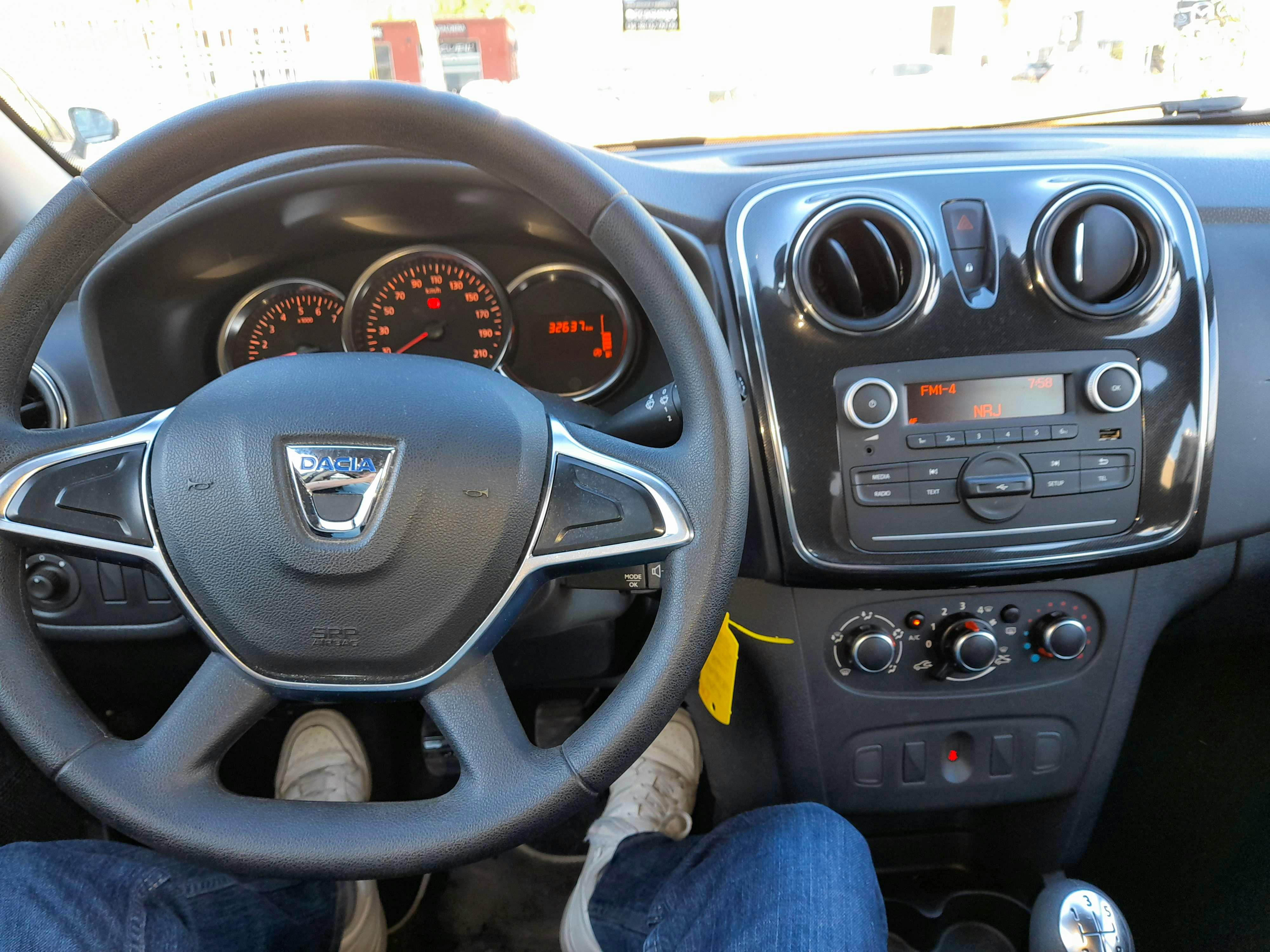 Dacia Sandero  1.0 SCe 75ch City+ occasion - Photo 17