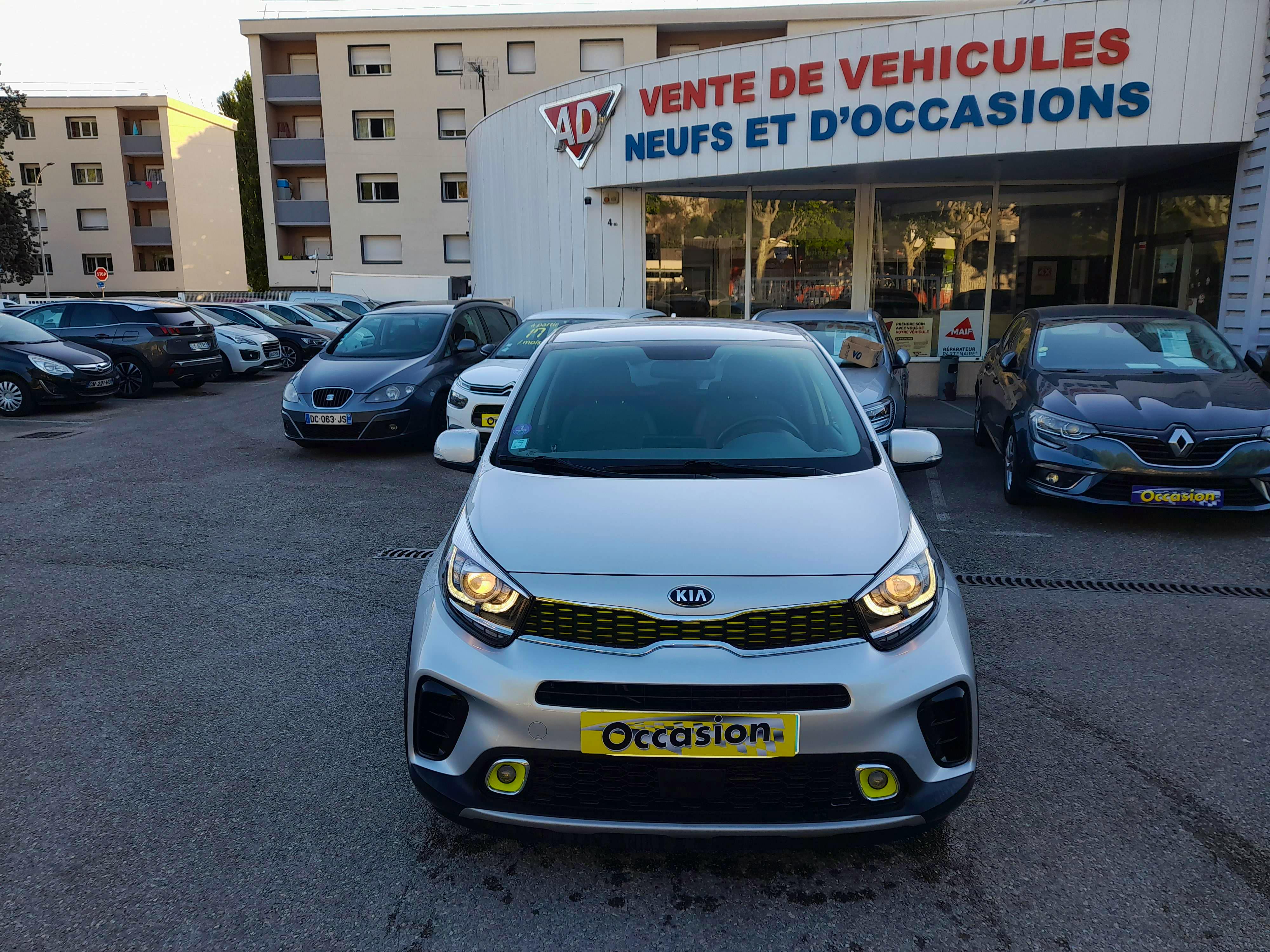 Kia Picanto  III 1.2 84ch X Line occasion - Photo 2
