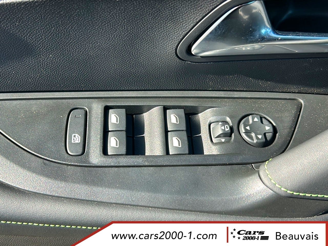 Peugeot 2008  Hybrid 145 e-DCS6 GT - 5P occasion - Photo 19