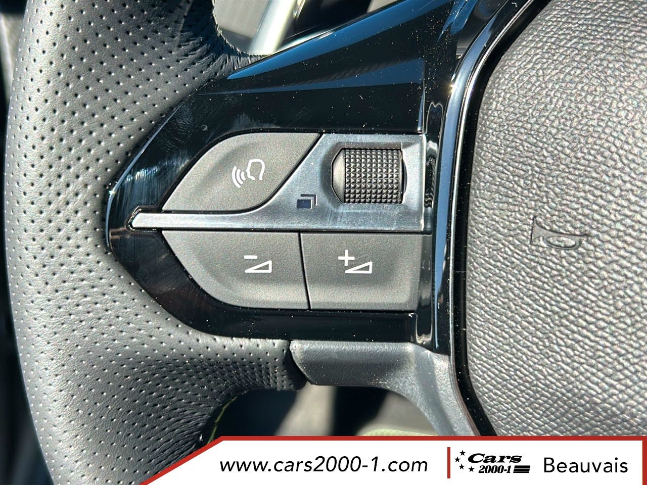 Peugeot 2008  Hybrid 145 e-DCS6 GT - 5P occasion - Photo 20
