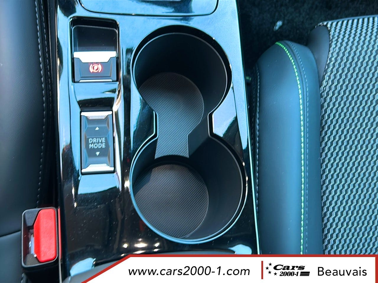 Peugeot 2008  Hybrid 145 e-DCS6 GT - 5P occasion - Photo 26