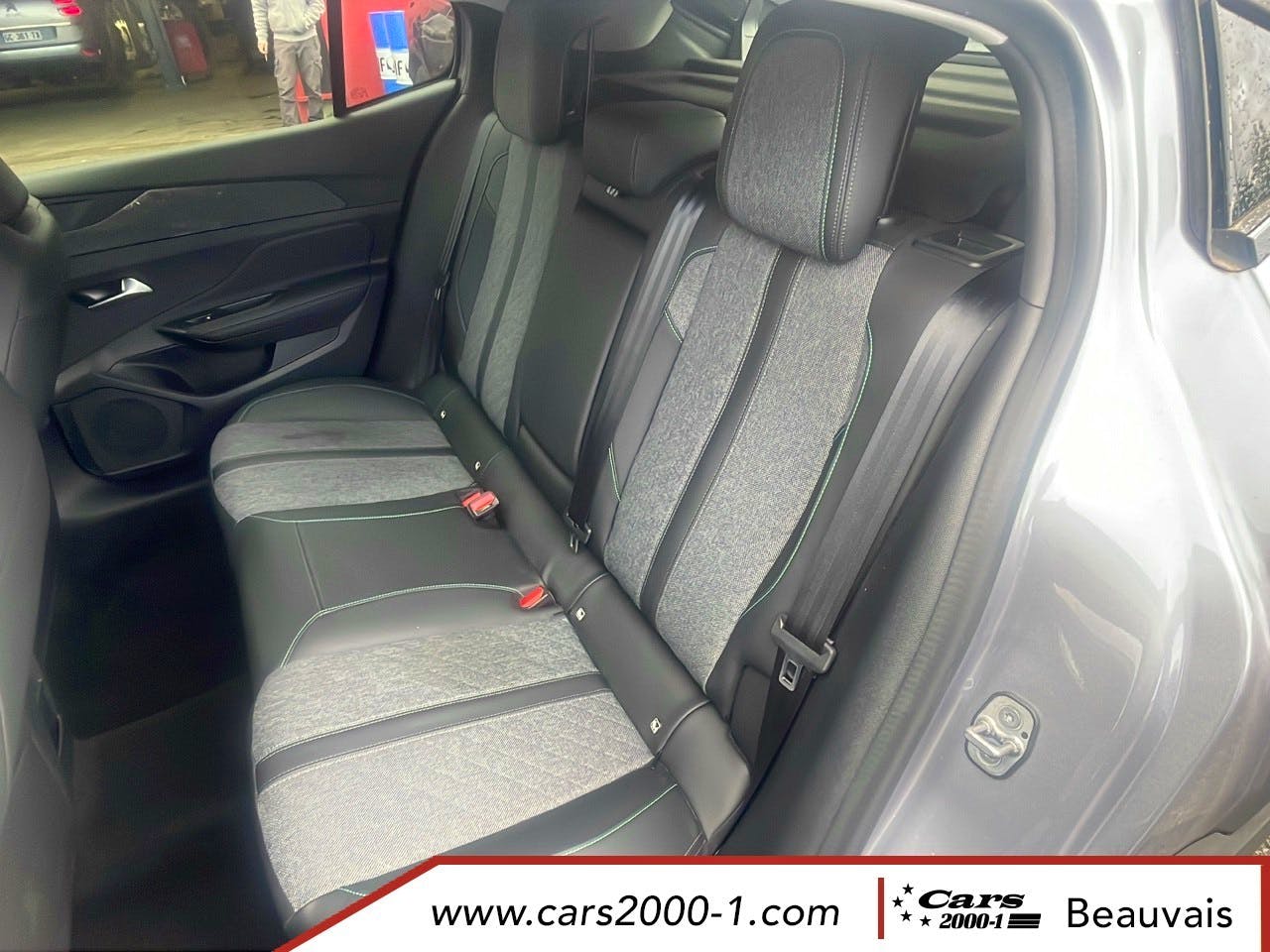 Peugeot 408  PureTech 130 ch S&S EAT8 Allure Pack occasion - Photo 9