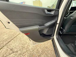 Ford Kuga  2.5 Duratec 190 ch FlexiFuel FHEV E85 Powershift Vignale occasion - Photo 23