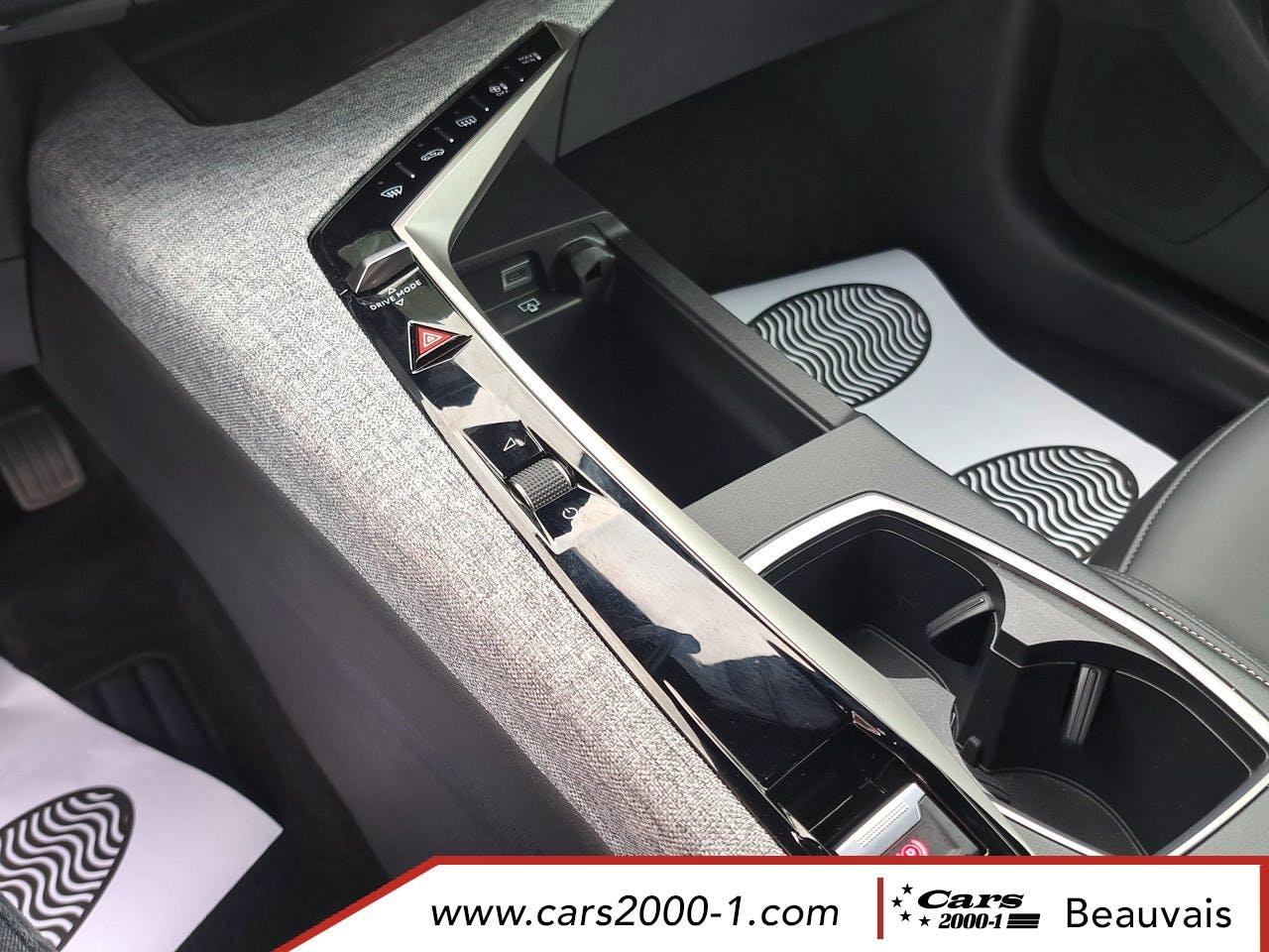 Peugeot 3008  Hybrid 136 e-DCS6 Allure occasion - Photo 23