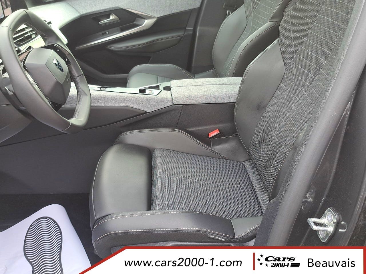 Peugeot 3008  Hybrid 136 e-DCS6 Allure occasion - Photo 8