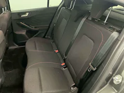 Ford Focus 1.5 EcoBlue 115 Powershift ST-Line X occasion - Photo 10