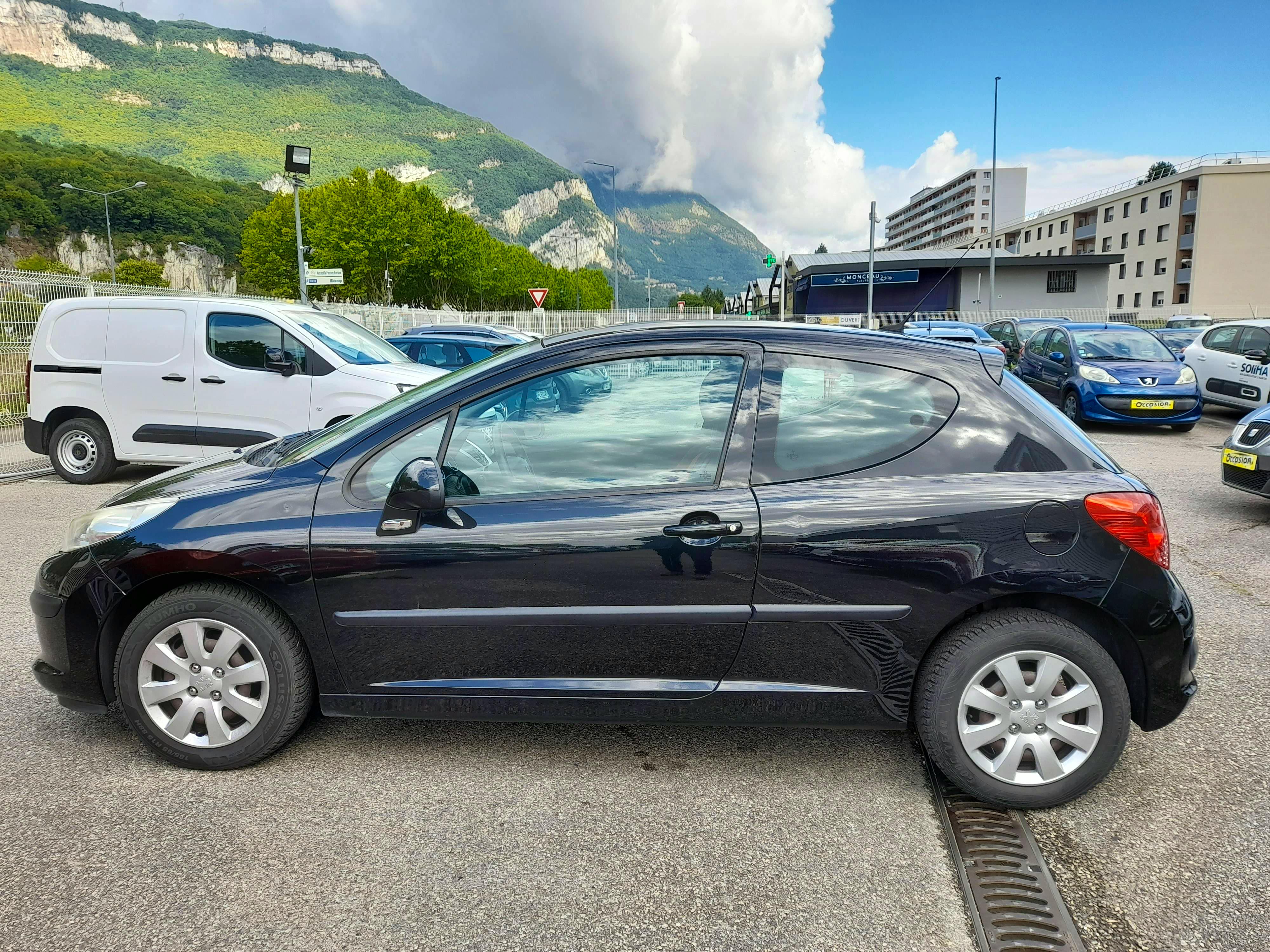 Peugeot 207  1.4 16v Urban 3p occasion - Photo 5