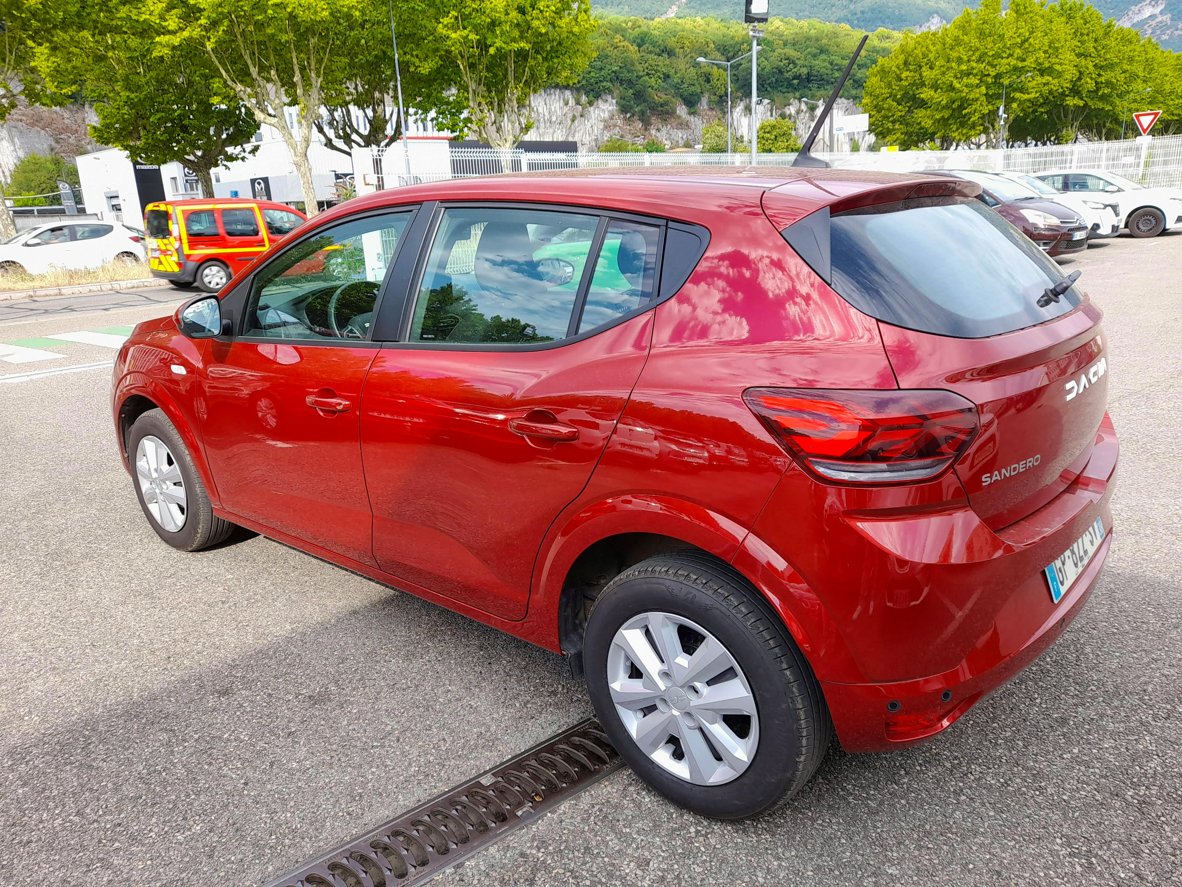 Dacia Sandero  III (BJI) 1.0 ECO-G 100ch Expression occasion - Photo 4