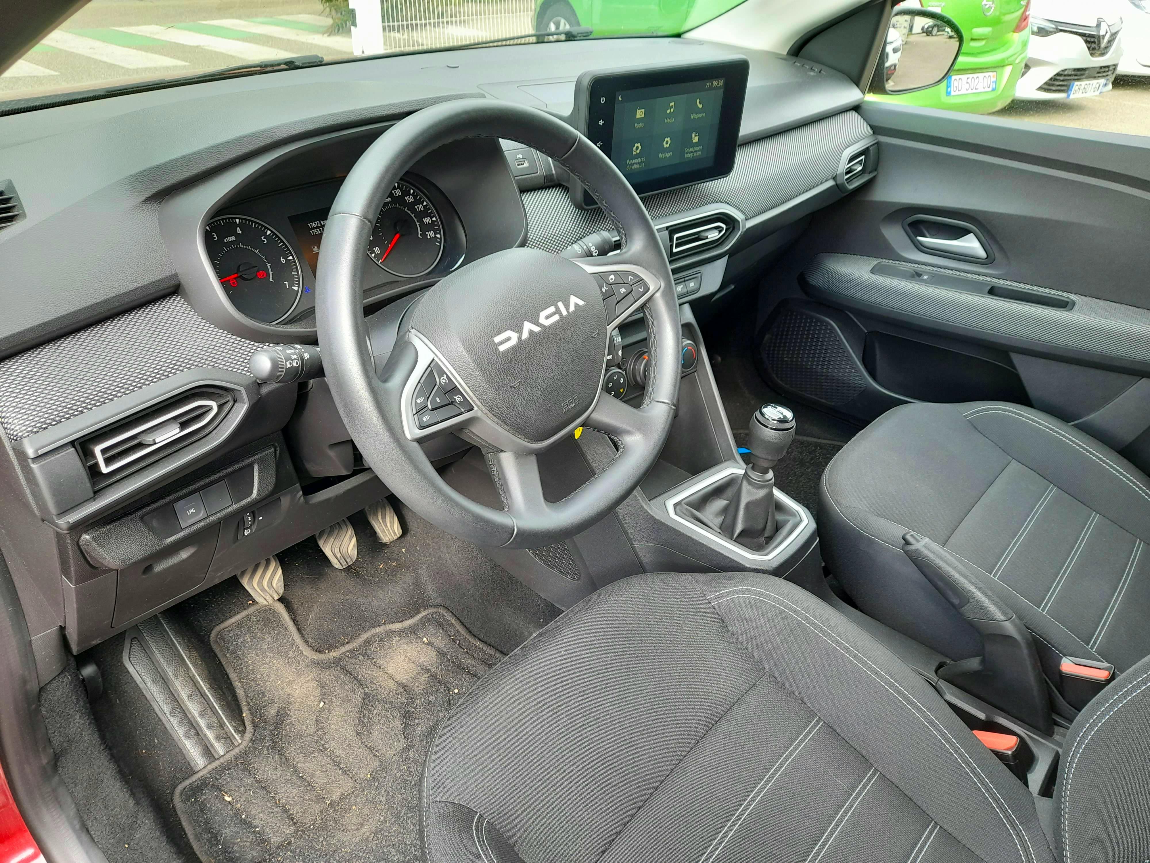 Dacia Sandero  III (BJI) 1.0 ECO-G 100ch Expression occasion - Photo 7