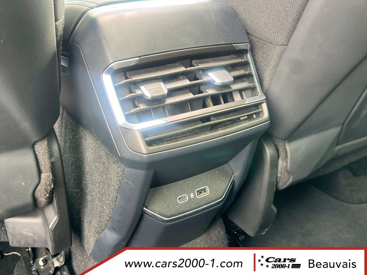 Lynk & Co PHEV  1.5 PHEV 261 ch DCTH7 occasion - Photo 30