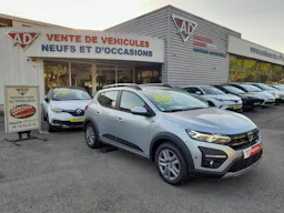 Dacia Sandero  III  1.0 ECO-G 100ch Stepway Confort occasion - Photo 2