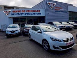 Peugeot 308  II 1.2 Puretech 130ch Féline S&S 5p occasion - Photo 1