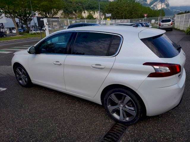 Peugeot 308  II 1.2 Puretech 130ch Féline S&S 5p occasion - Photo 4