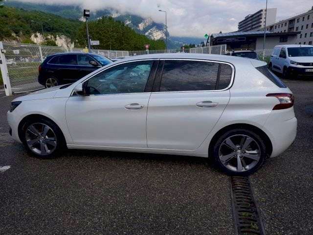 Peugeot 308  II 1.2 Puretech 130ch Féline S&S 5p occasion - Photo 5