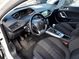Peugeot 308  II 1.2 Puretech 130ch Féline S&S 5p occasion - Photo 9