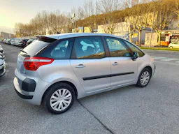 Citroën C4 Picasso  1.6 HDi110 FAP occasion - Photo 4
