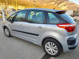 Citroën C4 Picasso 1.6 HDi110 FAP occasion - Photo 5