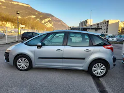 Citroën C4 Picasso 1.6 HDi110 FAP occasion - Photo 6
