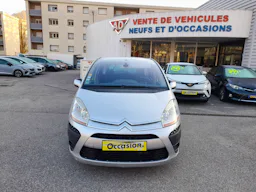 Citroën C4 Picasso  1.6 HDi110 FAP occasion - Photo 9