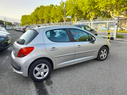 Peugeot 207 1.4 VTi 16v Trendy 5p occasion - Photo 3