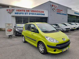 Peugeot 1007 1.4 HDI 70 TRENDY occasion - Photo 1