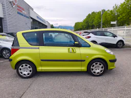 Peugeot 1007  1.4 HDI 70 TRENDY occasion - Photo 2