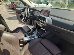 BMW X3 xDrive20dA 190ch Business Design Euro6d-T occasion - Photo 10
