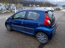 Peugeot 107  1.4 HDi Trendy 5p occasion - Photo 4