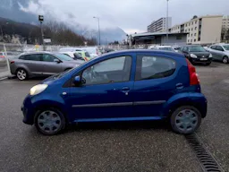 Peugeot 107  1.4 HDi Trendy 5p occasion - Photo 5