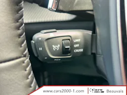 Peugeot 2008 Hybrid 145 e-DCS6 Allure occasion - Photo 12