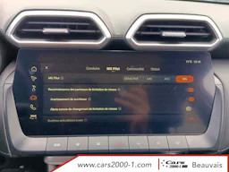 MG ZS  1.5 L Hybrid+ 197 ch Luxury occasion - Photo 26