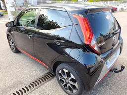 Toyota Aygo  II 1.0 VVT-i 72ch x-sport 5p occasion - Photo 4