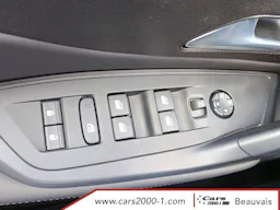 Peugeot 308 SW BlueHDi 130ch S&S EAT8 Allure occasion - Photo 17