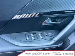 Peugeot 2008  Hybrid 136 e-DCS6 Allure occasion - Photo 11