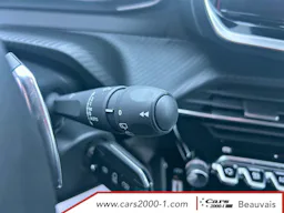Peugeot 2008 Hybrid 136 e-DCS6 Allure occasion - Photo 23