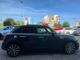 Mini HATCH 5 PORTES Cooper S 178 ch BVA7 Finition greenwich occasion - Photo 8