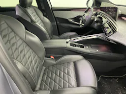 Peugeot 3008 NOUVEAU Hybrid 145 e-DCS6 GT EXCLUSIVE occasion - Photo 14