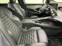 Peugeot 3008 NOUVEAU  Hybrid 145 e-DCS6 GT EXCLUSIVE occasion - Photo 14