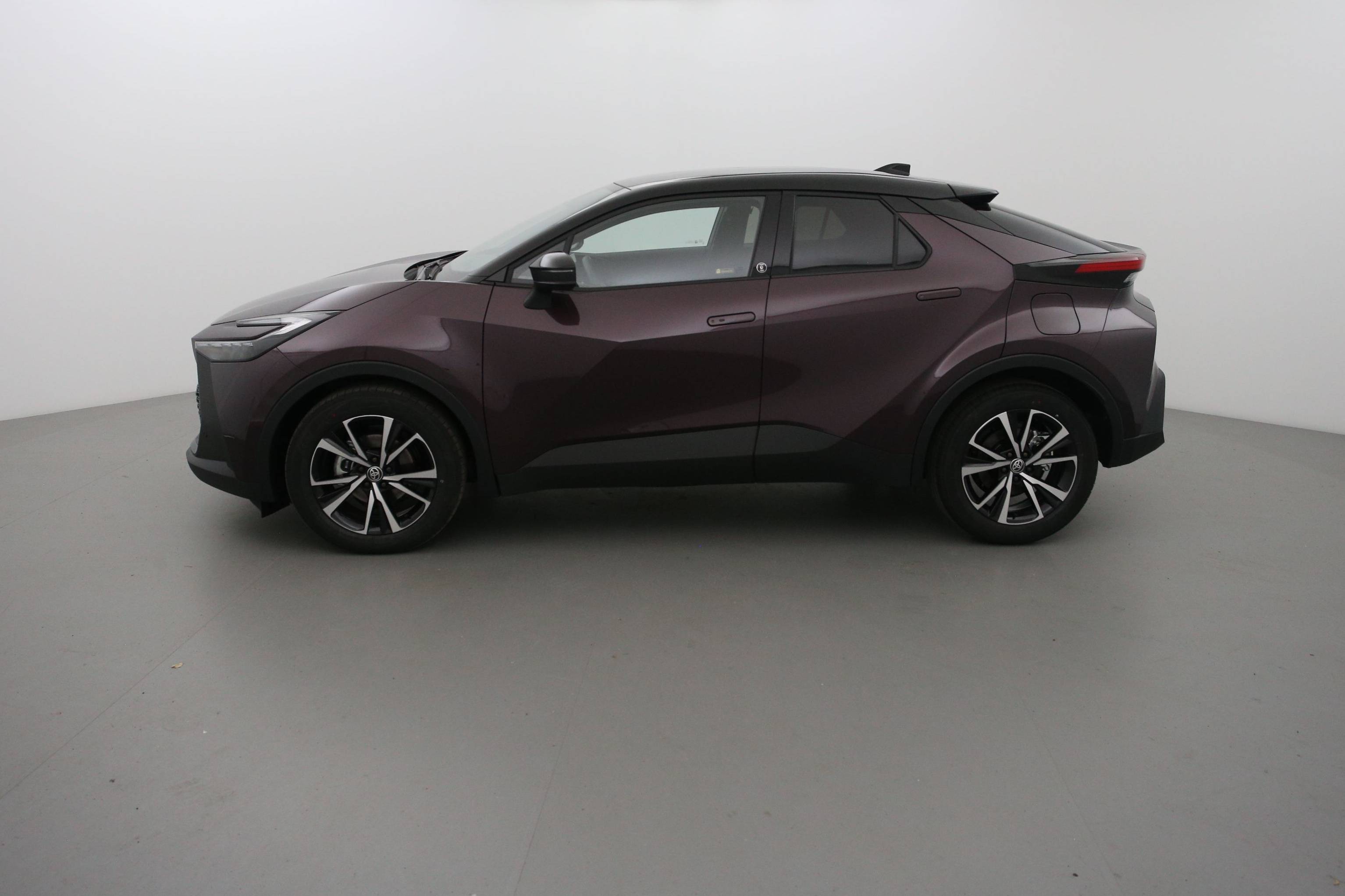 Toyota C-HR  Hybride 140 Design occasion - Photo 8