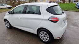 Renault Zoe  ZOE R110 TEAM RUGBY ACHAT INTEGRALE occasion - Photo 3