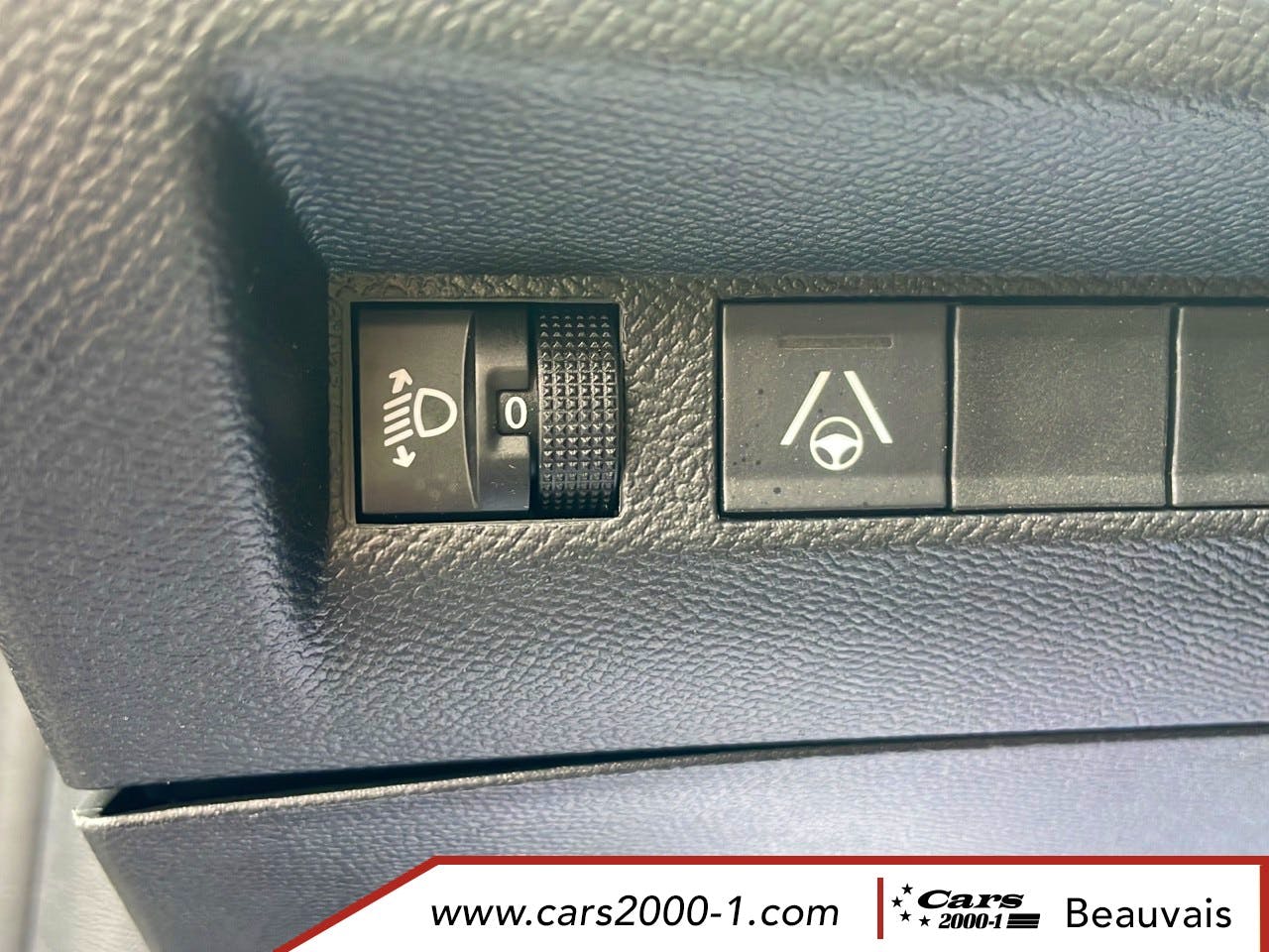Peugeot 208  Hybrid 100 e-DCS6 Allure occasion - Photo 23