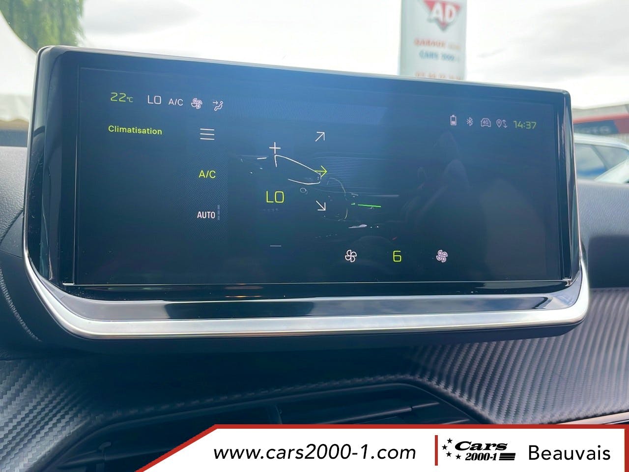 Peugeot 208  Hybrid 100 e-DCS6 Allure occasion - Photo 28