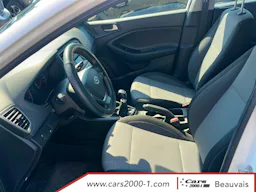 Hyundai i20  1.2 75 Initia occasion - Photo 8