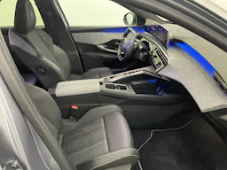 Peugeot 3008 NOUVEAU Hybrid 145 e-DCS6 GT occasion - Photo 12