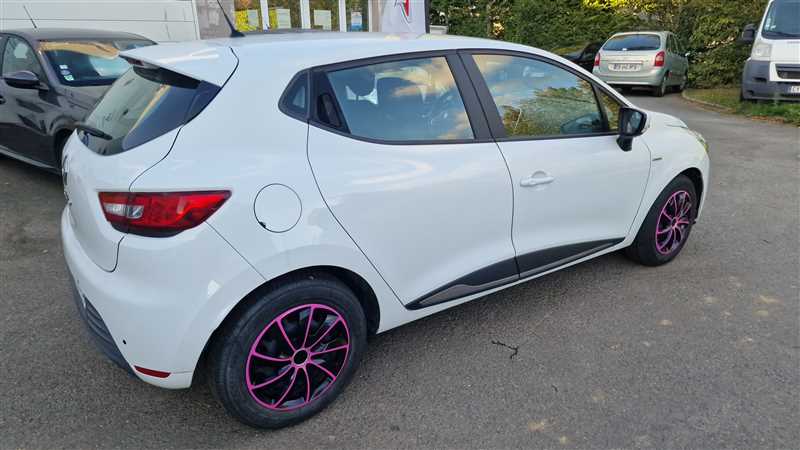 Renault   CLIO IV 1.5 DCI 75CV ENERGY TREND occasion - Photo 2